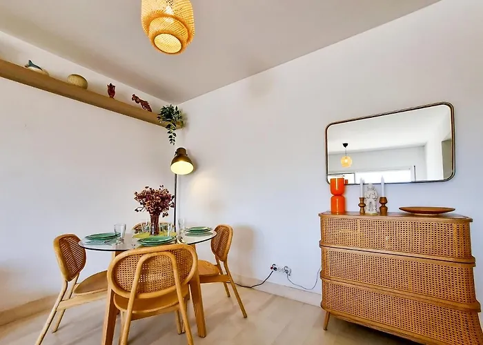 Flh Flat With Pool *