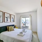 Flh Flat With Pool Appartement *